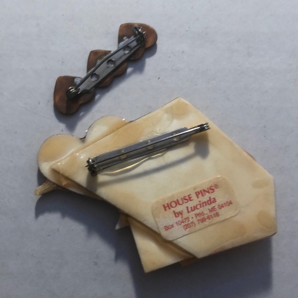 House Pin by Lucinda and Heart Pin - Picture 3 of 3